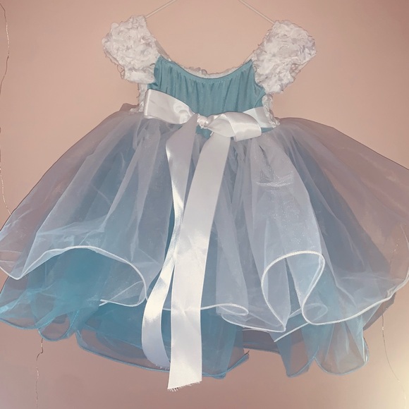 Cinderella inspired costume, never worn - Picture 2 of 6